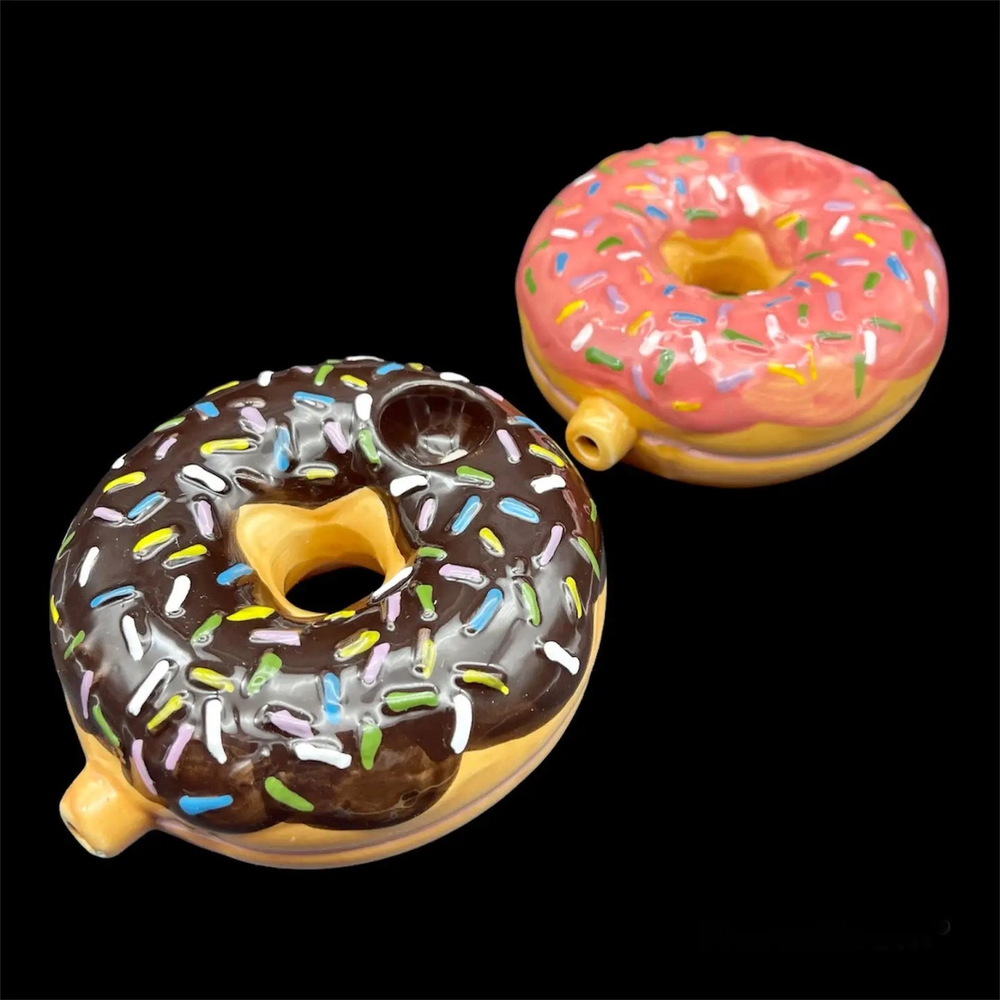 CHOCOLATE CERAMIC DONUT PIPE