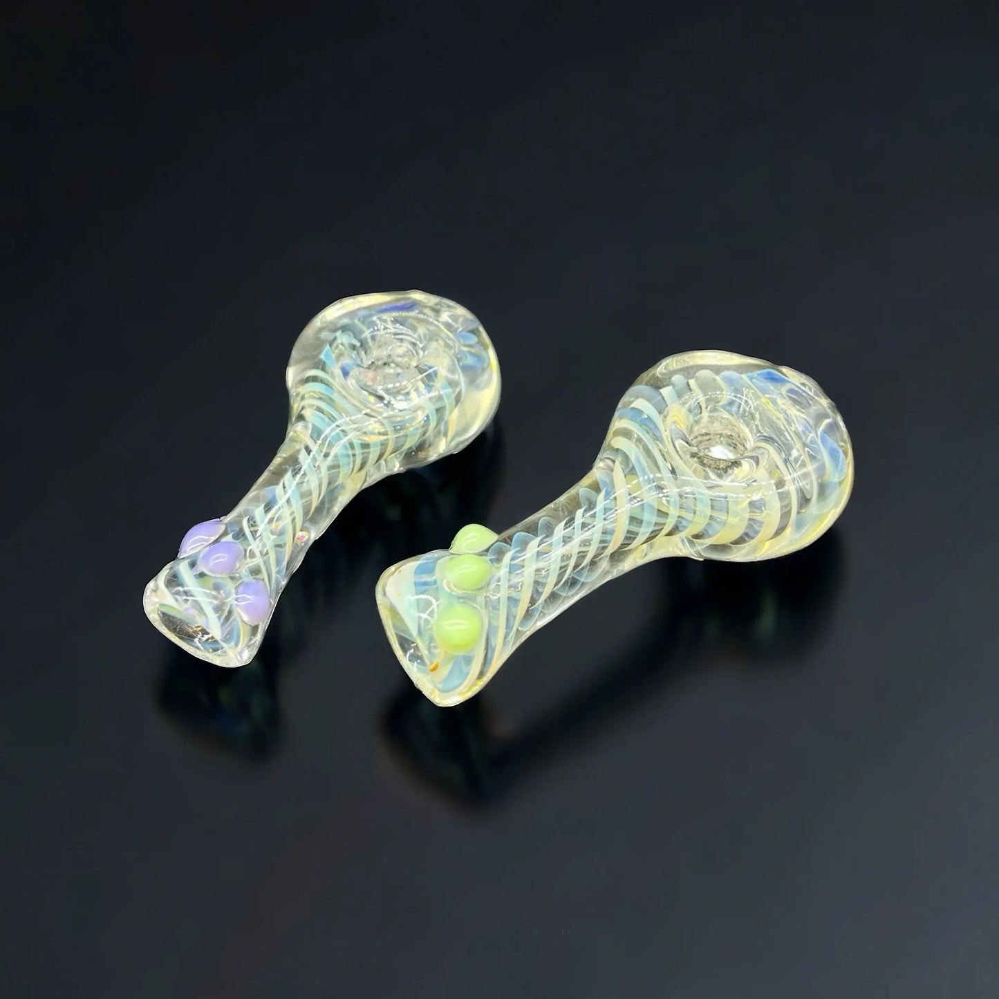Color Changing Chillum Glass Pipes random color