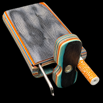 Rainbow Wooden Dugout with One Hitter & Cleaning Poker 