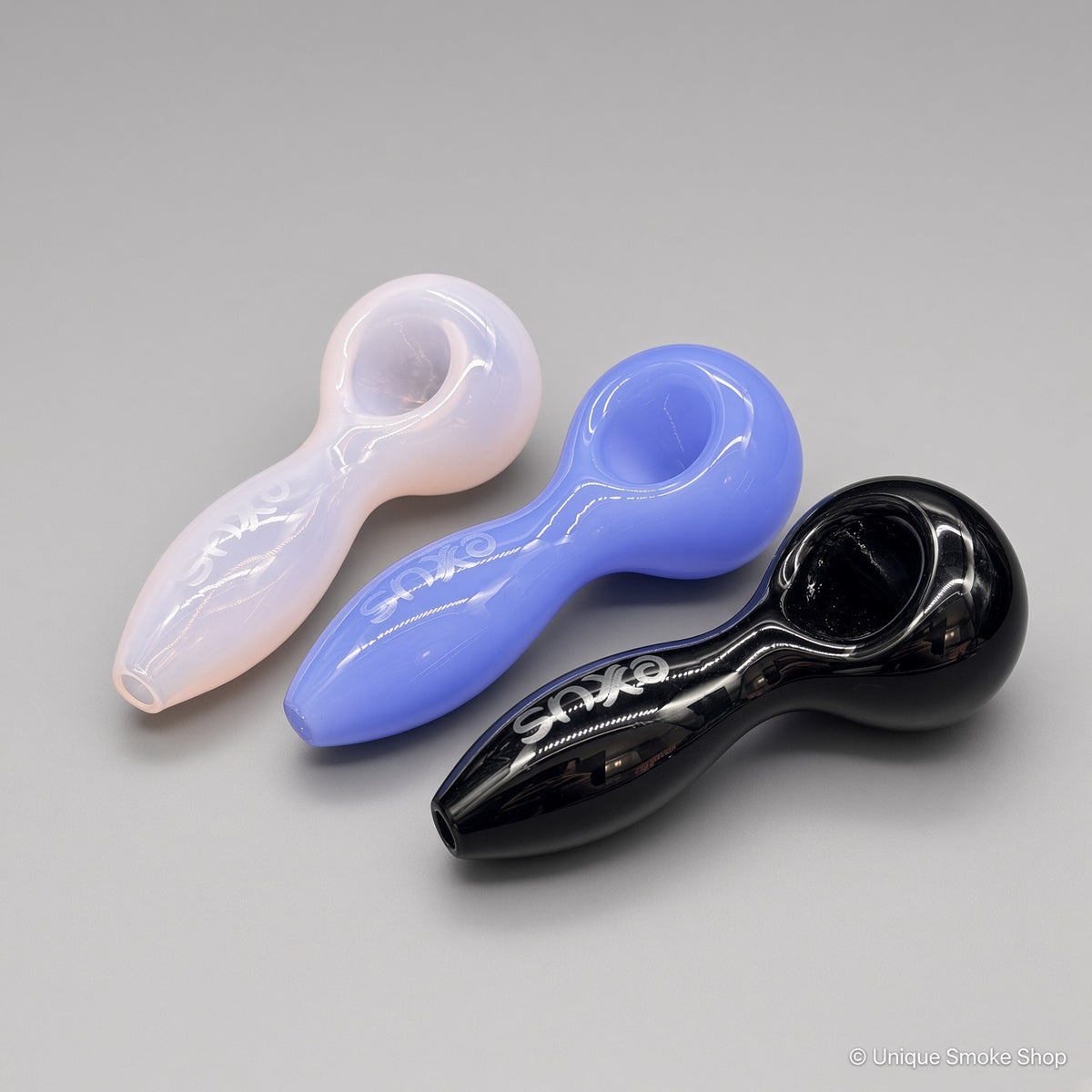 Exxus BUBL 4 inch hand pipes in pink, purple and black – group shot