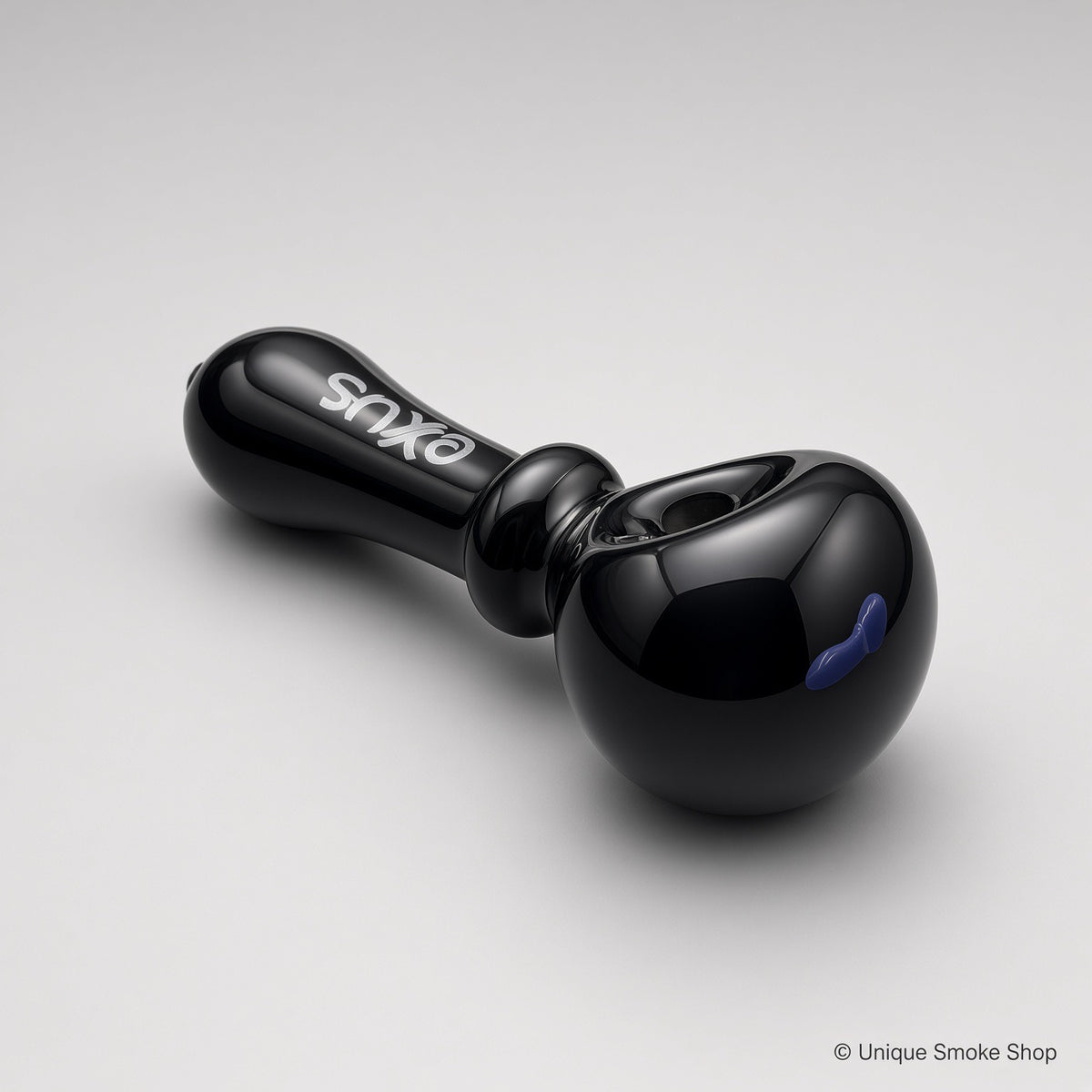Exxus Wand 4.5 inch black spoon hand pipe