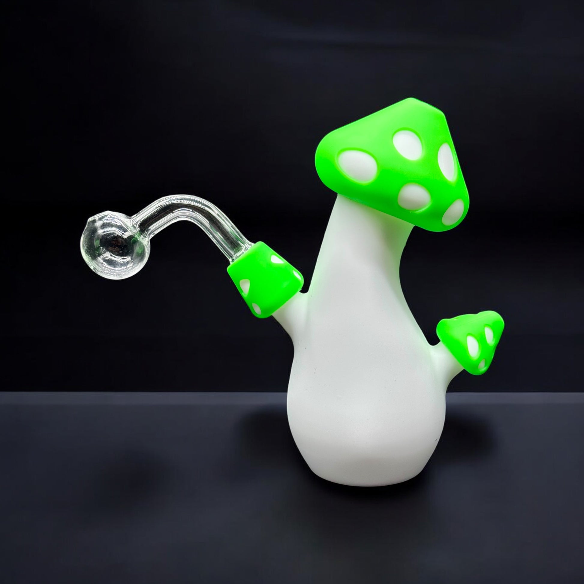 Green Mushroom Pipe – Green and white mushroom-style silicone water pipe with glass bowl