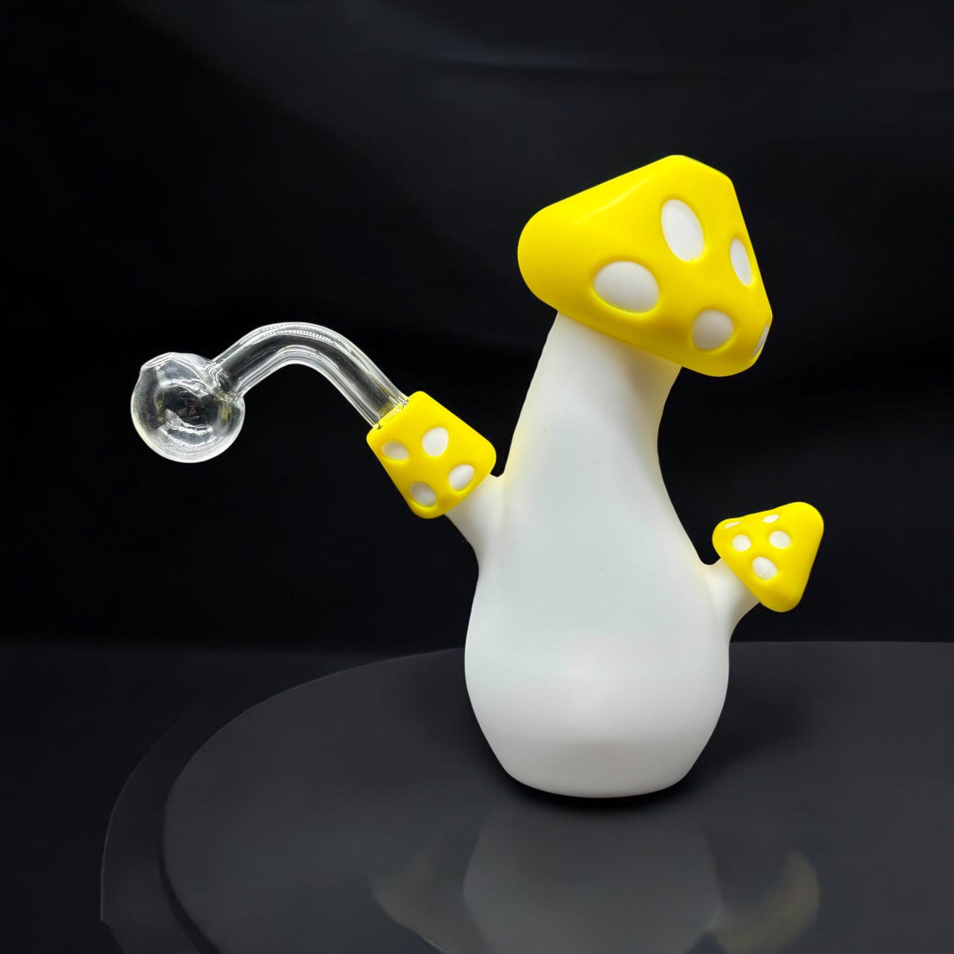 Yellow and white mushroom-themed silicone oil burner pipe